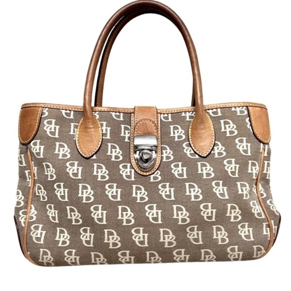 Dooney & Bourke Handbags - Vintage Dooney & Bourke purse handbag